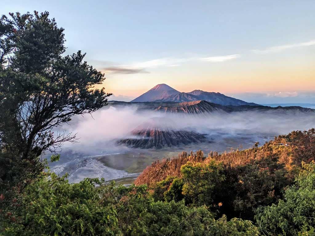 mount bromo sunrise view point east java indonesia - mount-bromo-sunrise-view-point-east-java-indonesia
