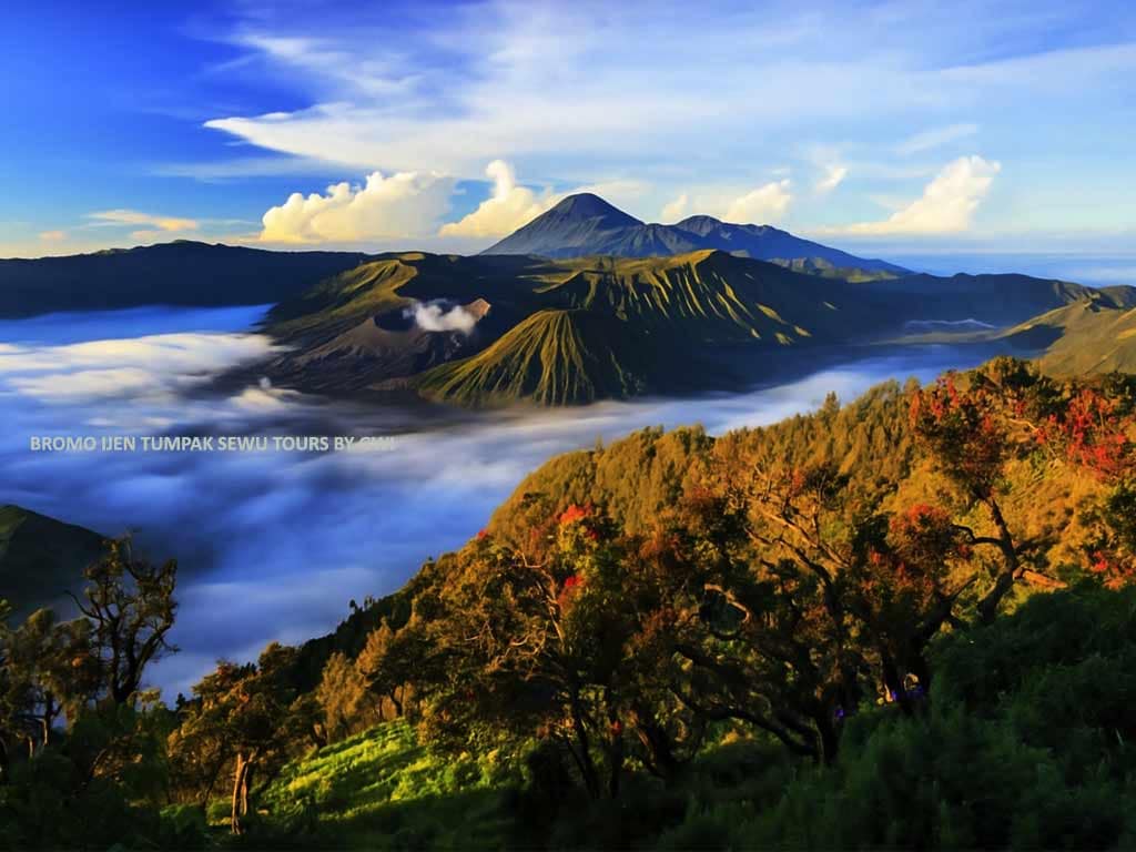 You are currently viewing BROMO IJEN TUMPAK SEWU TOUR 3 DAYS 2 NIGHTS
