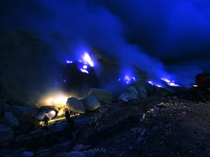 Ijen Crater Blue Fire Night Hike Tour Indonesia - Ijen-Crater-Blue-Fire-Night-Hike-Tour-Indonesia