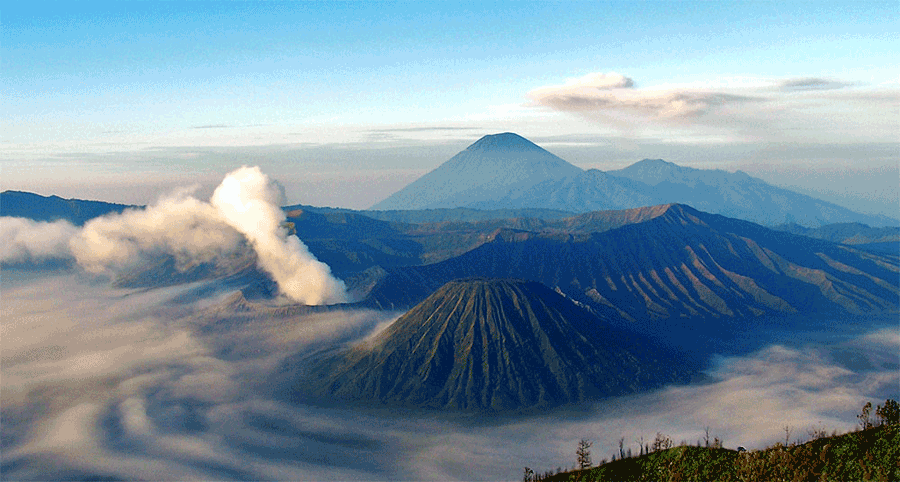 You are currently viewing Surabaya Bromo Ijen Tour Packages