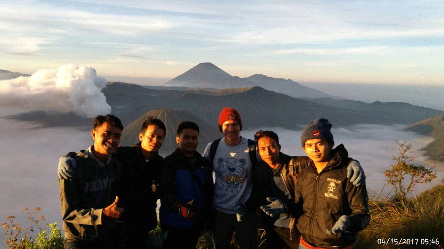 Read more about the article Surabaya Bromo Ijen Bali Tour 3D2N